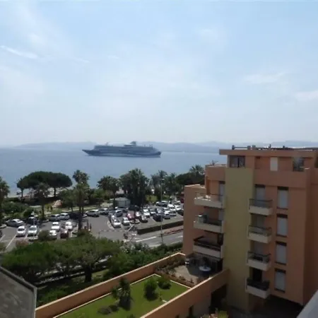Belle Avec Piscine En Bord De Mer Apartamento *